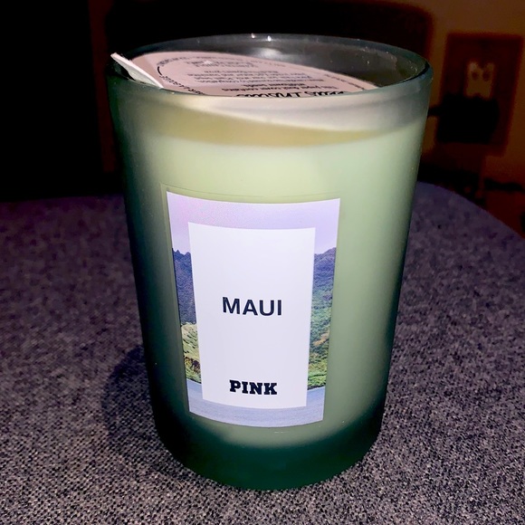 Victoria’s Secret PINK Maui Candle - Picture 1 of 2